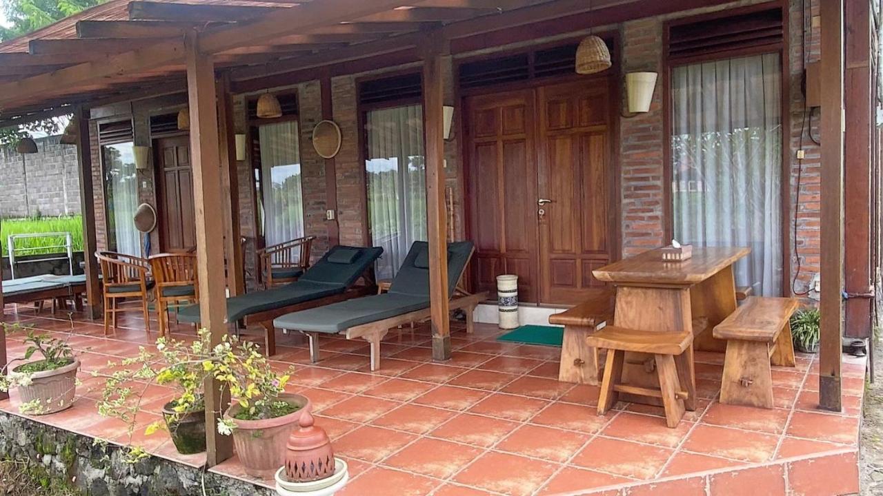 Alamanda Family Villas, Pool & Local Tours Yogyakarta Esterno foto