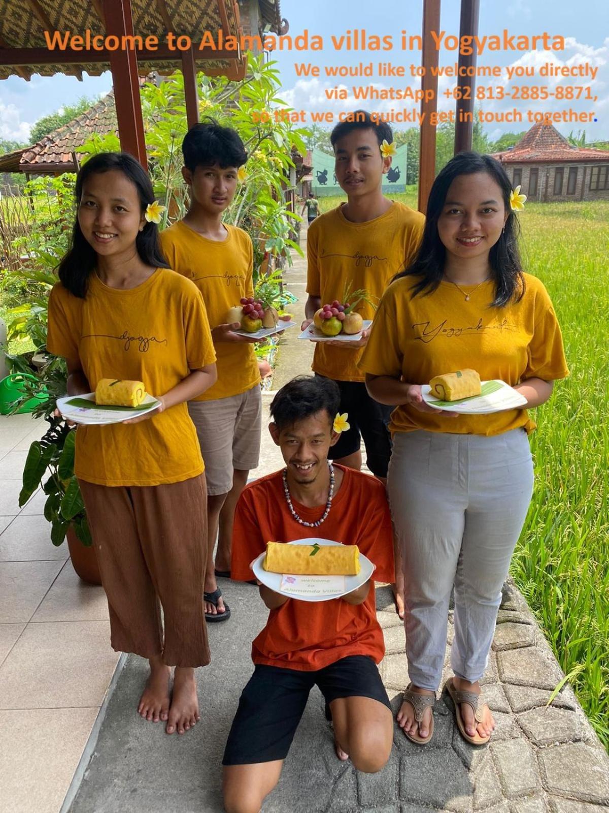 Alamanda Family Villas, Pool & Local Tours Yogyakarta Esterno foto