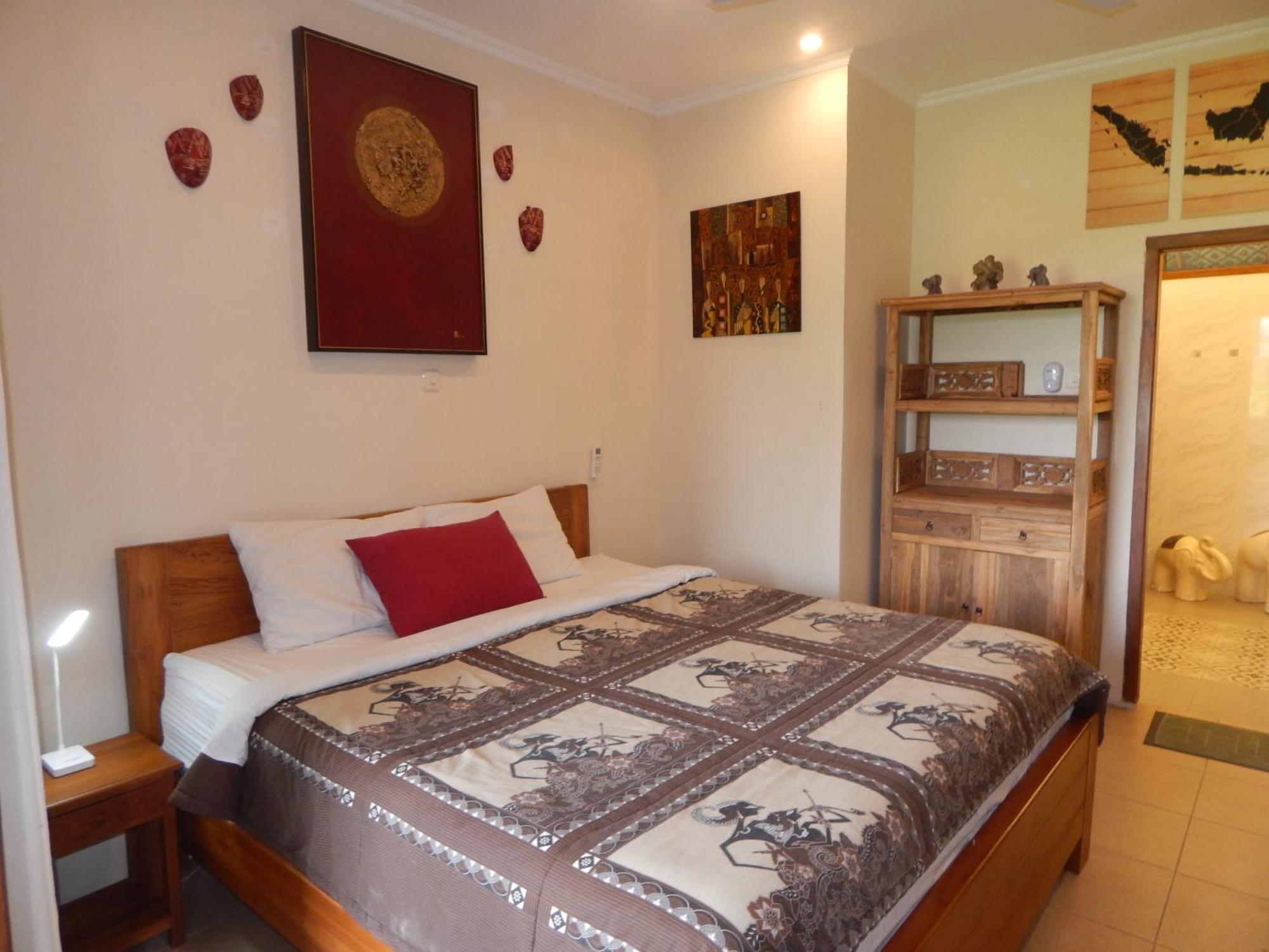 Alamanda Family Villas, Pool & Local Tours Yogyakarta Esterno foto
