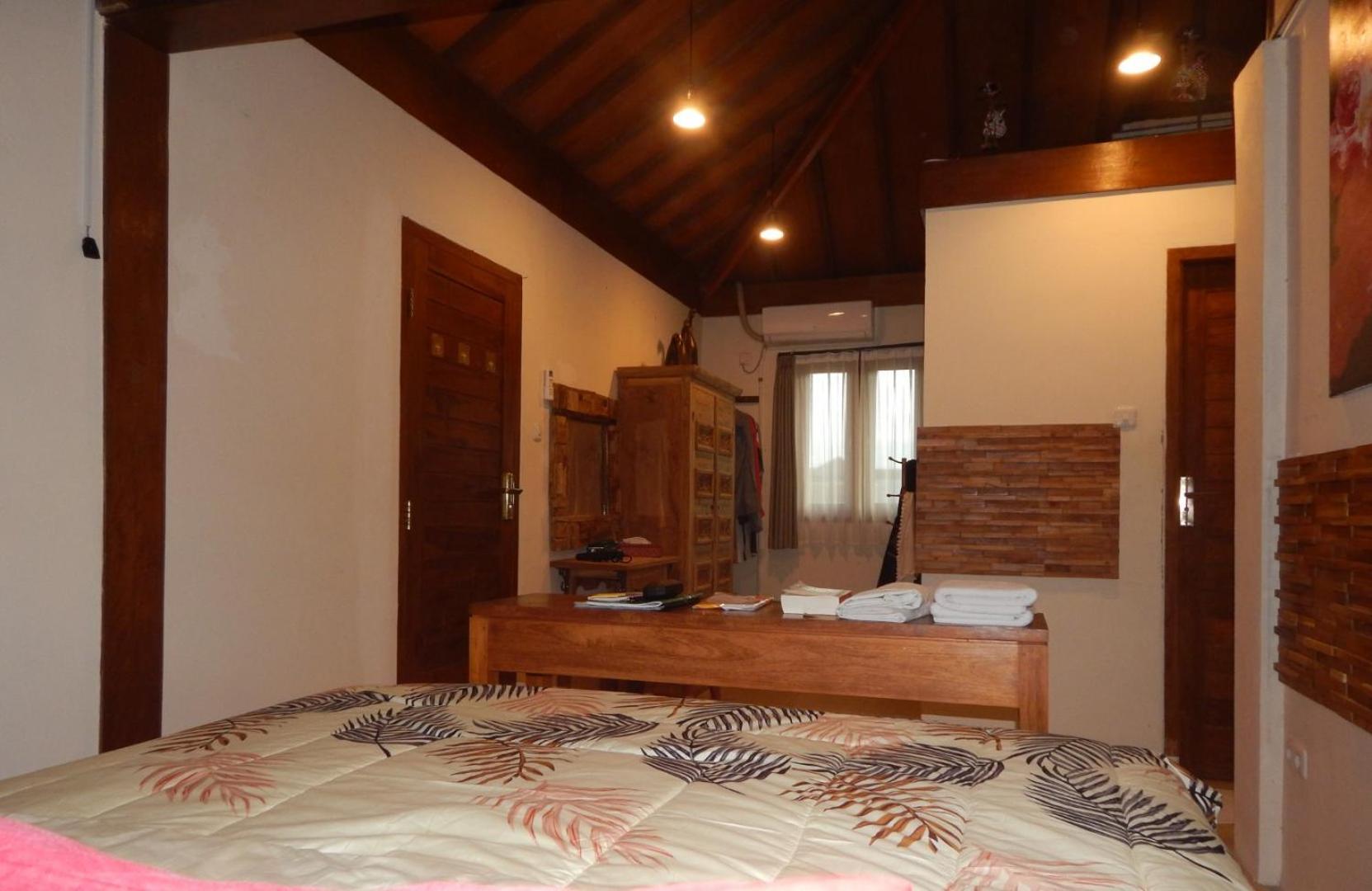 Alamanda Family Villas, Pool & Local Tours Yogyakarta Esterno foto