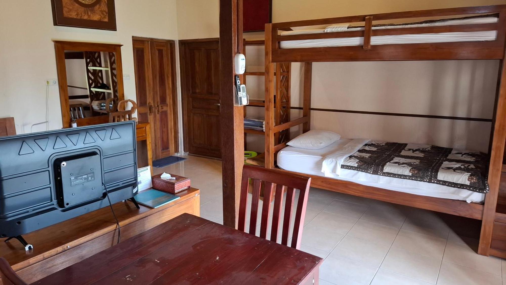 Alamanda Family Villas, Pool & Local Tours Yogyakarta Esterno foto