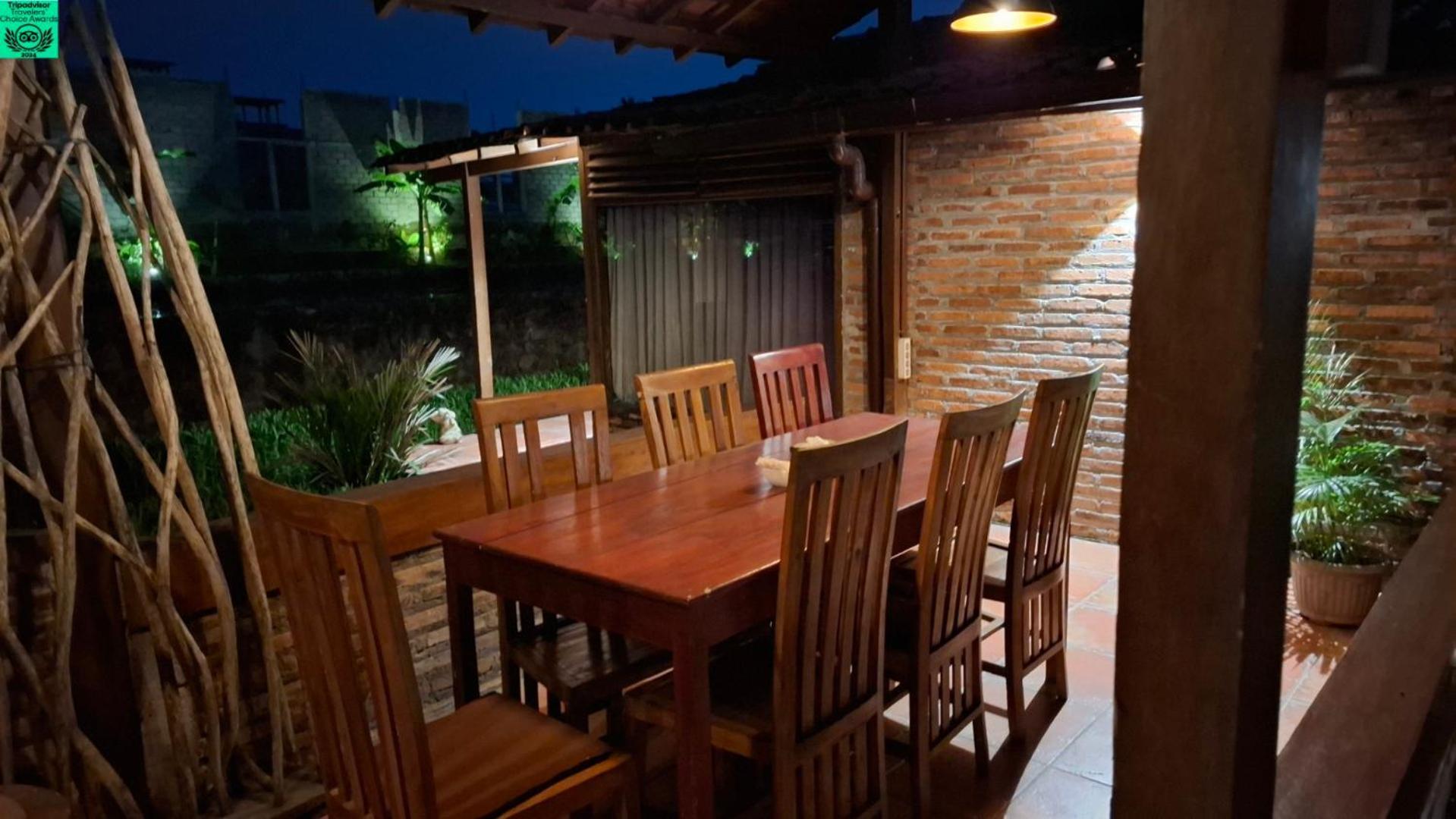 Alamanda Family Villas, Pool & Local Tours Yogyakarta Esterno foto
